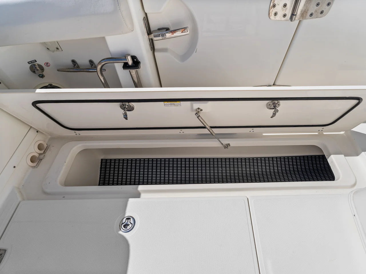 2020 Boston Whaler 380 OUTRAGE 38.0 feet, Naples, Florida #41
