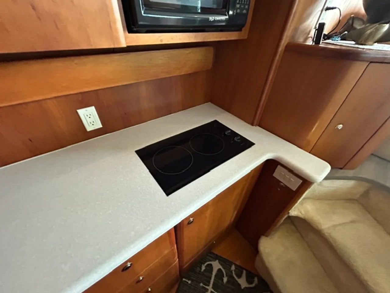 2003 Silverton 42C 42.0 feet, Stuart, Florida #47