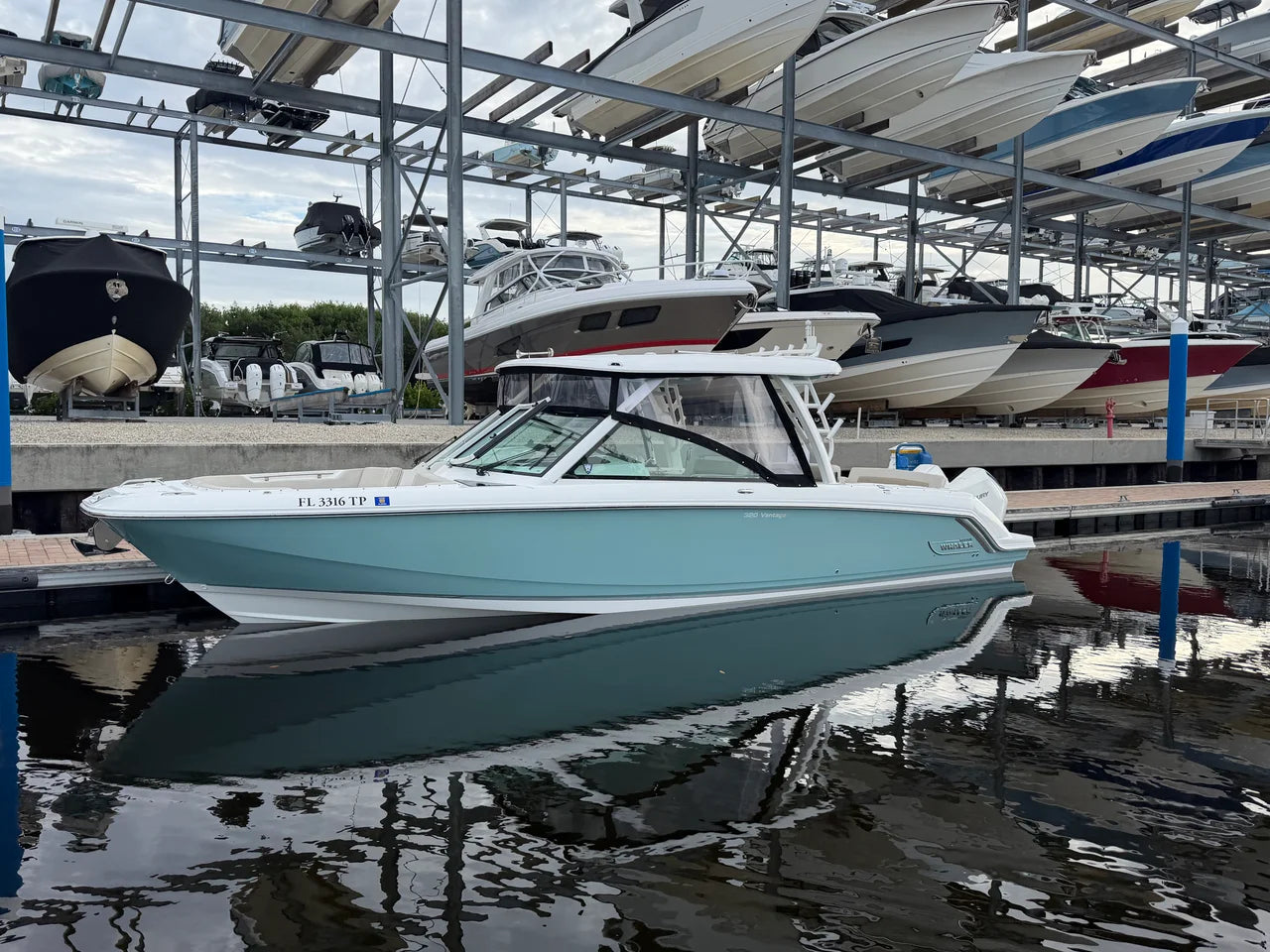 2023 Boston Whaler 320 VANTAGE 32.0 feet, Fort Myers, Florida #1