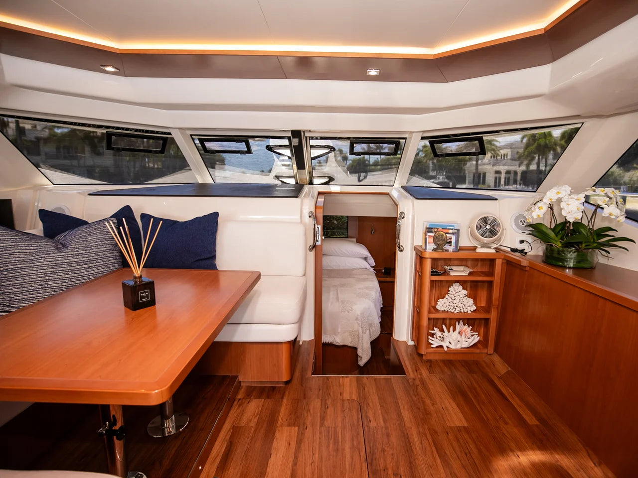 2017 Aquila 44 44.0 feet, Pompano Beach, Florida #104