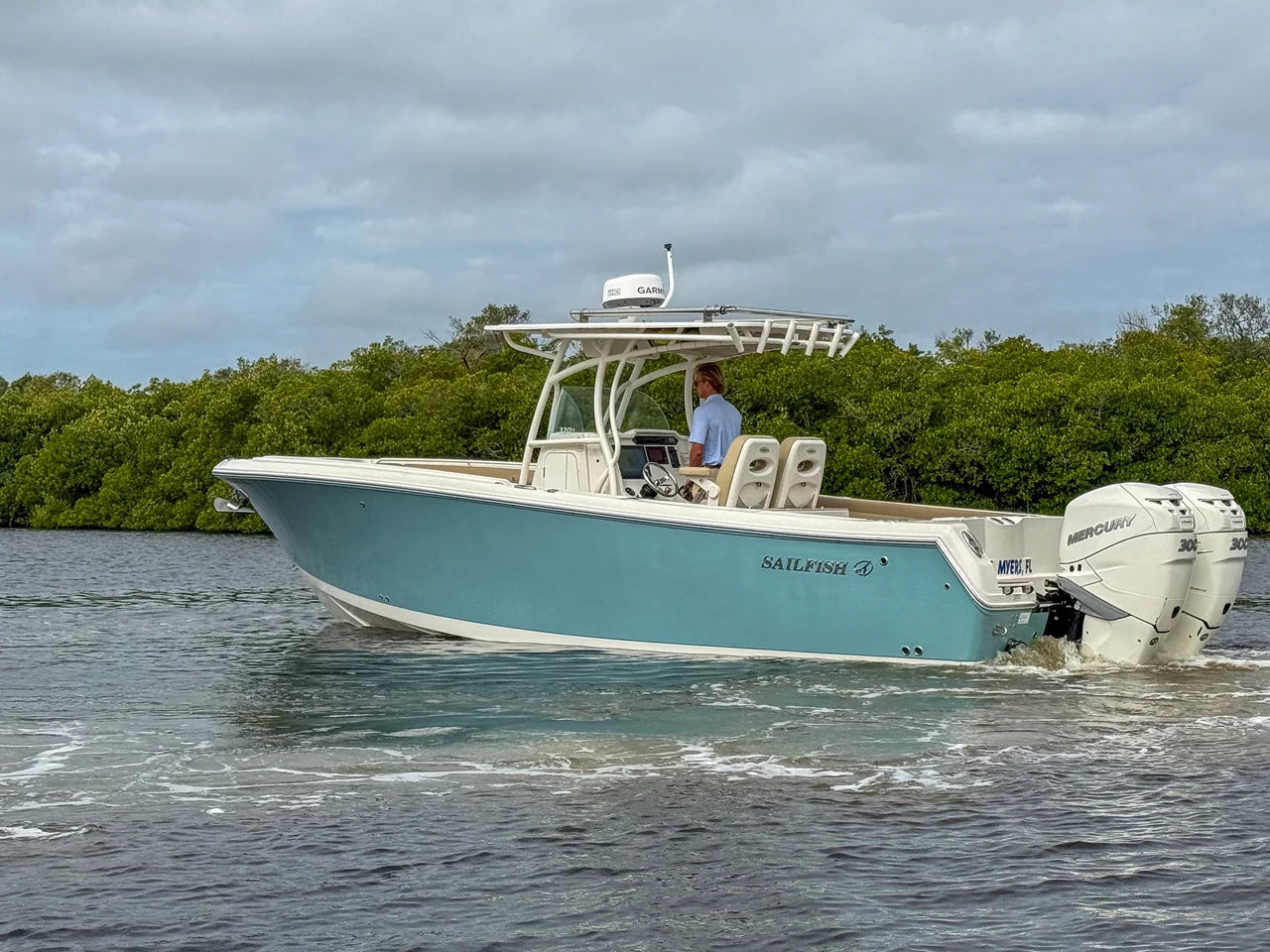 2018 Sailfish 320 CC 32.0 feet, Fort Myers, Florida #2