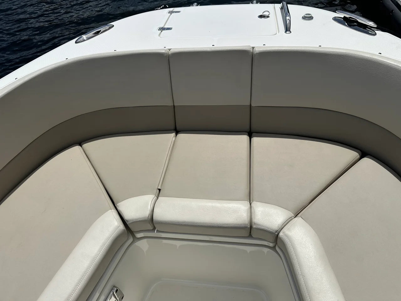 2023 Boston Whaler 320 VANTAGE 32.0 feet, Fort Myers, Florida #50