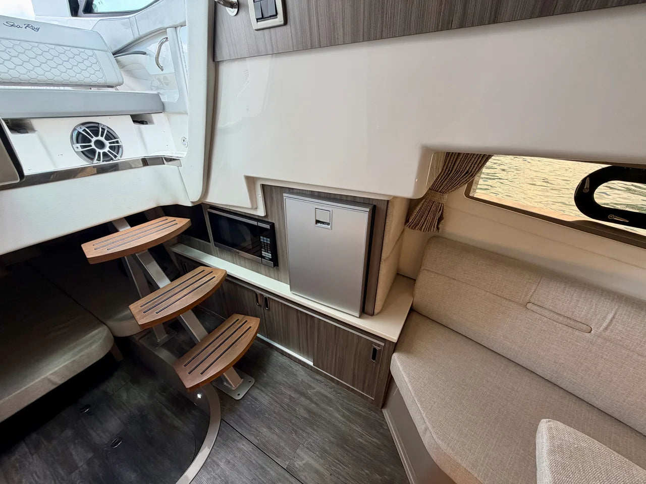 2025 Sea Ray 320 SUNDANCER OB 32.0 feet, Sarasota, Florida #35