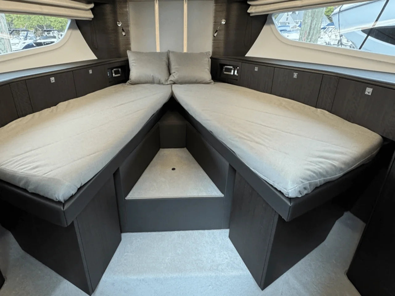 2024 Galeon 410 HTC 41.0 feet, Excelsior, Minnesota #22