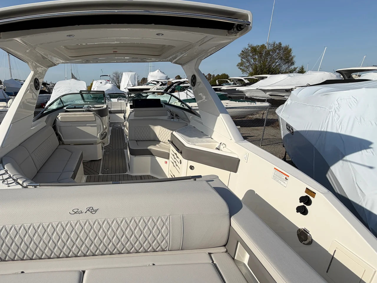 2026 Sea Ray SLX 310 Outboard 31.0 feet, Grasonville, Maryland #8