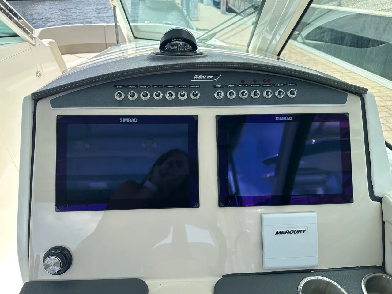 2023 Boston Whaler 320 VANTAGE 32.0 feet, Fort Myers, Florida #29