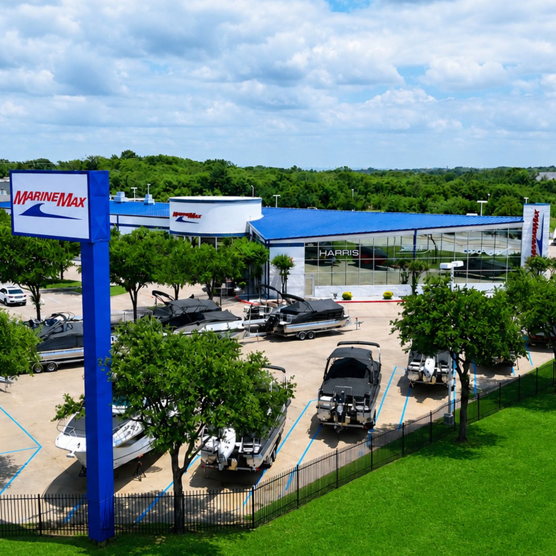 Contact MarineMax