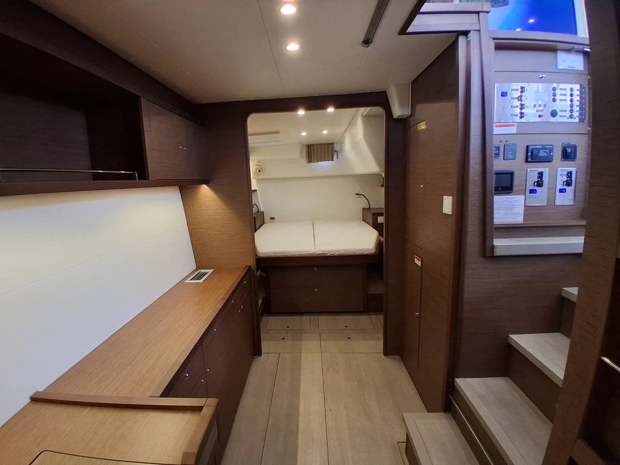2019 Lagoon 450 F 45.0 feet, Hollywood, Florida #35