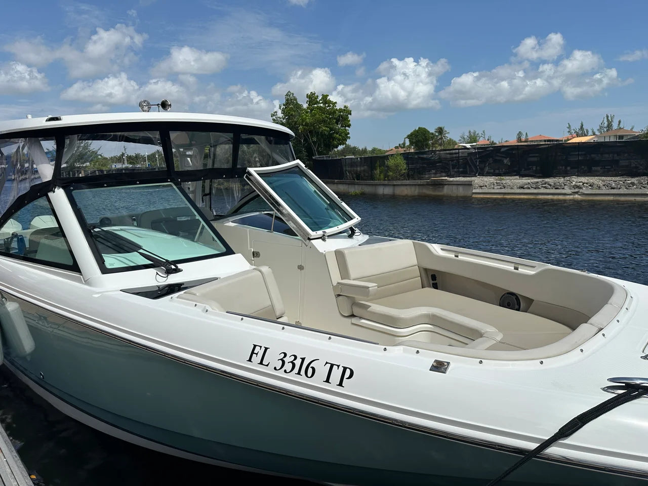 2023 Boston Whaler 320 VANTAGE 32.0 feet, Fort Myers, Florida #7