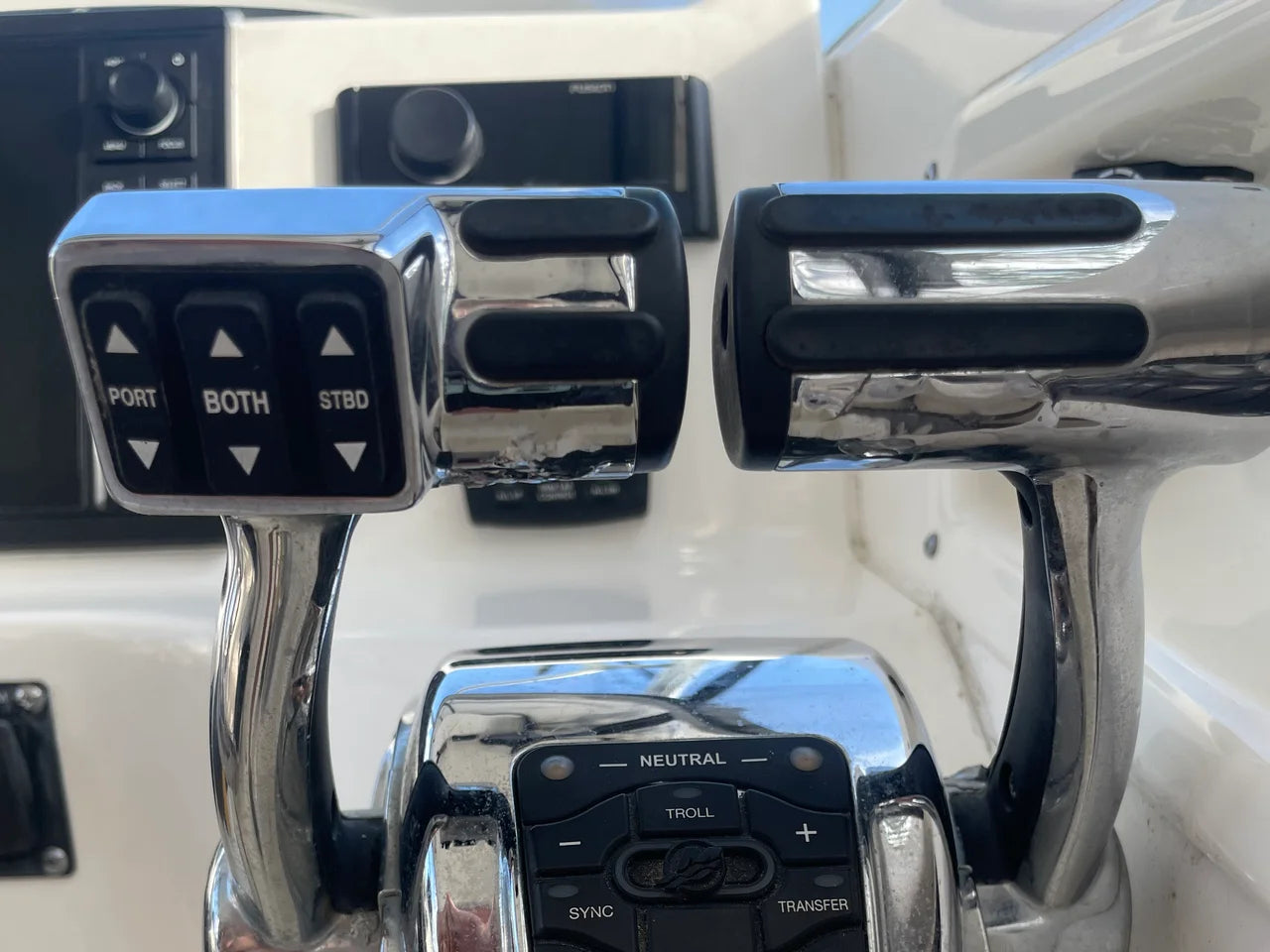 2009 Boston Whaler 255 CONQUEST 26.0 feet, Quincy, MA #17