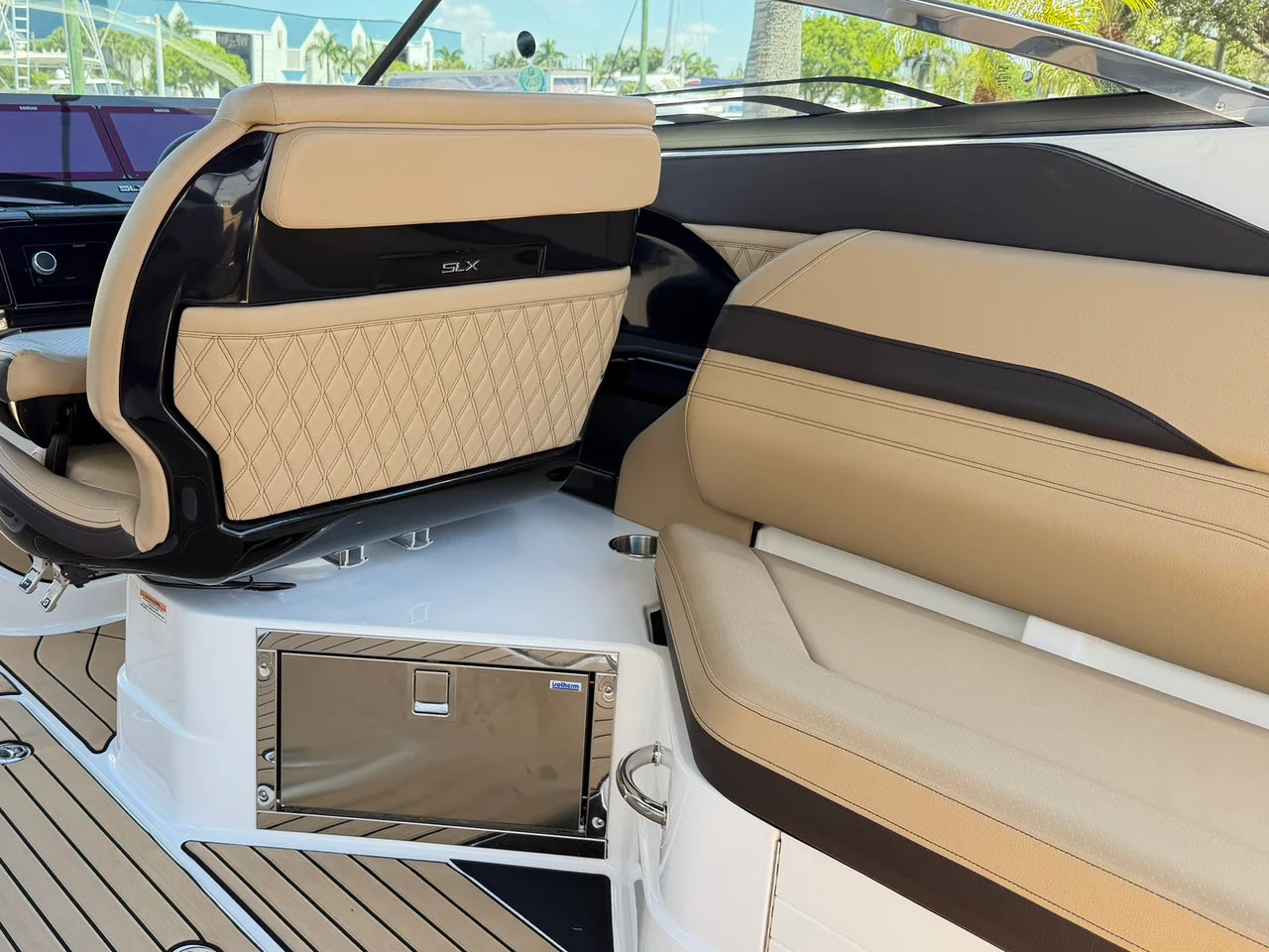 2025 Sea Ray 280 SXO 31.0 feet, Pompano Beach, Florida #19