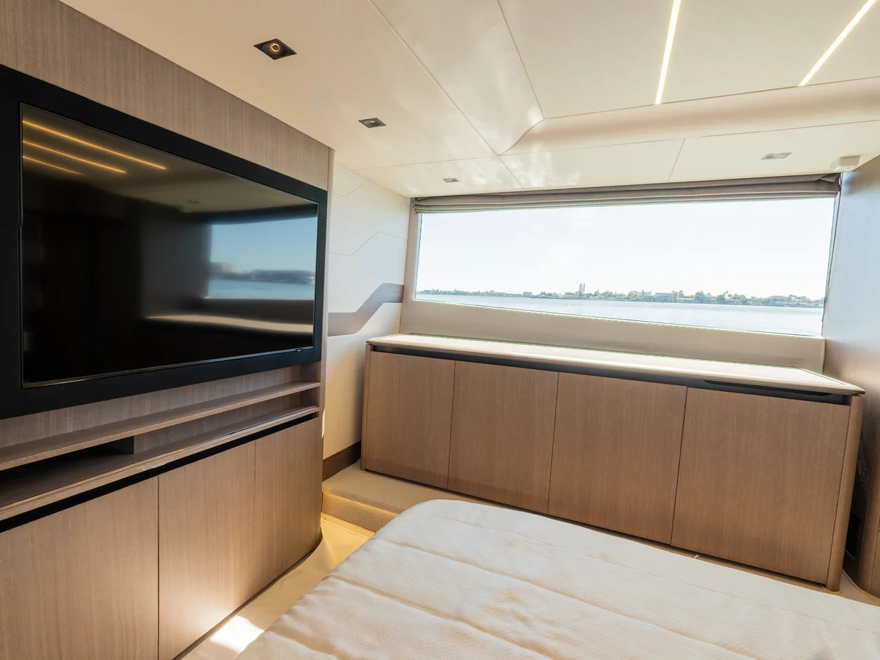 2024 Galeon 560 FLY 56.0 feet, New Symrna, FL #49