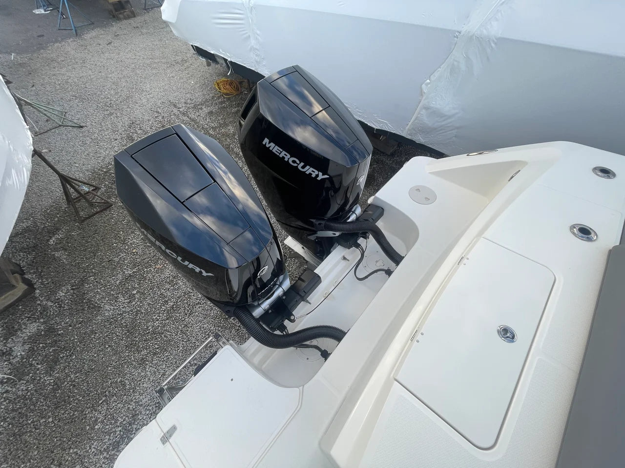 2025 Boston Whaler 330 OUTRAGE 33.0 feet, Quincy, MA #7