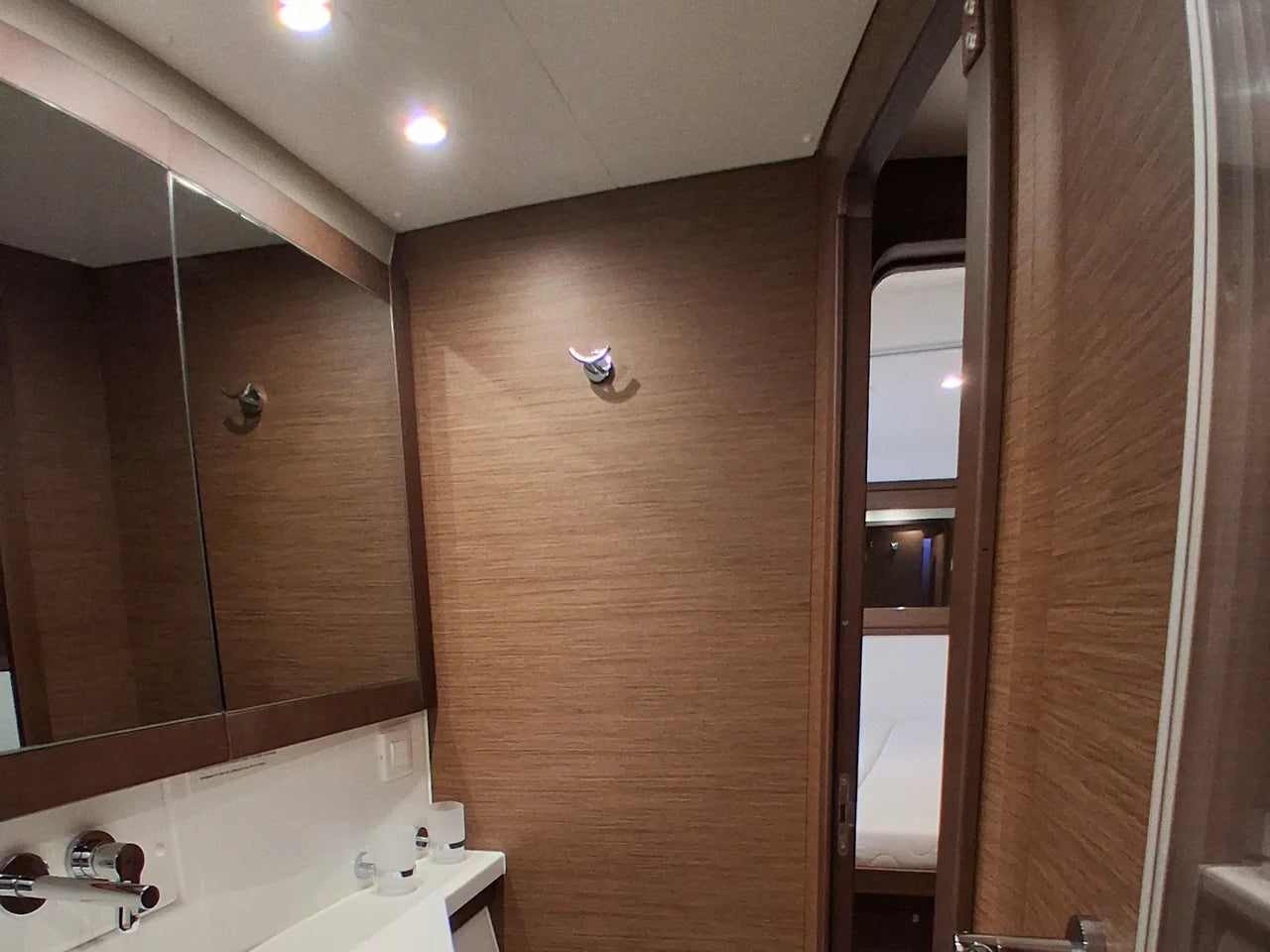 2019 Lagoon 450 F 45.0 feet, Hollywood, Florida #21