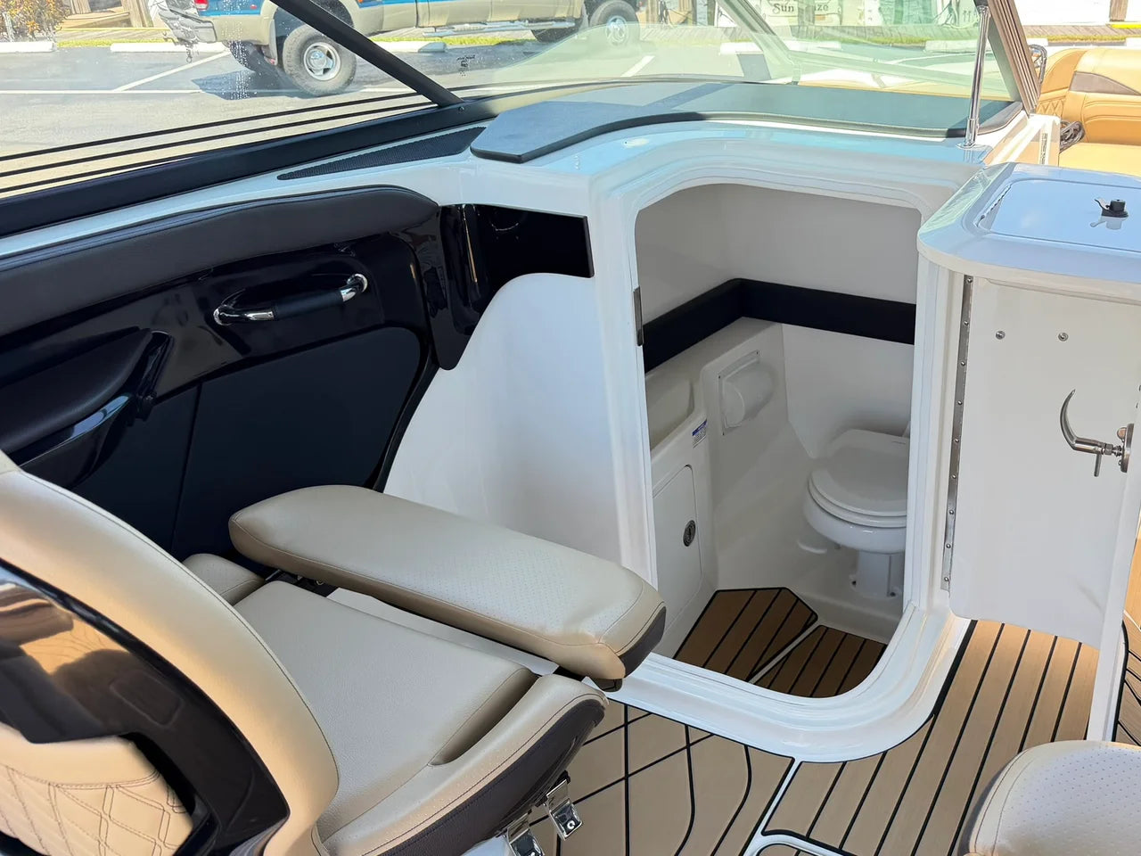 2025 Sea Ray 280 SXO 31.0 feet, Pompano Beach, Florida #27