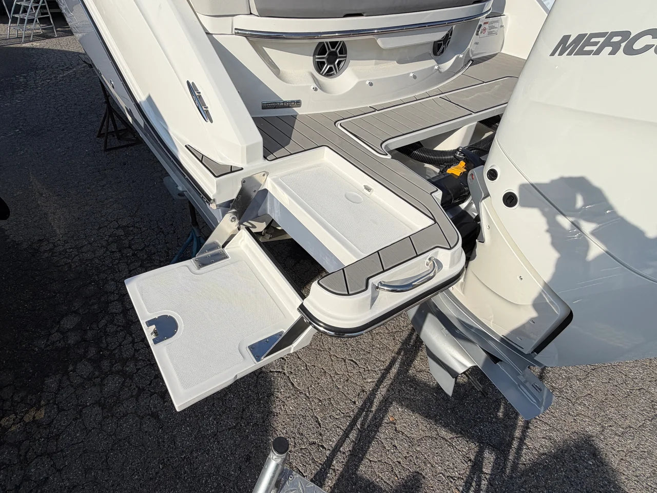 2026 Sea Ray SLX 310 Outboard 31.0 feet, Grasonville, Maryland #51