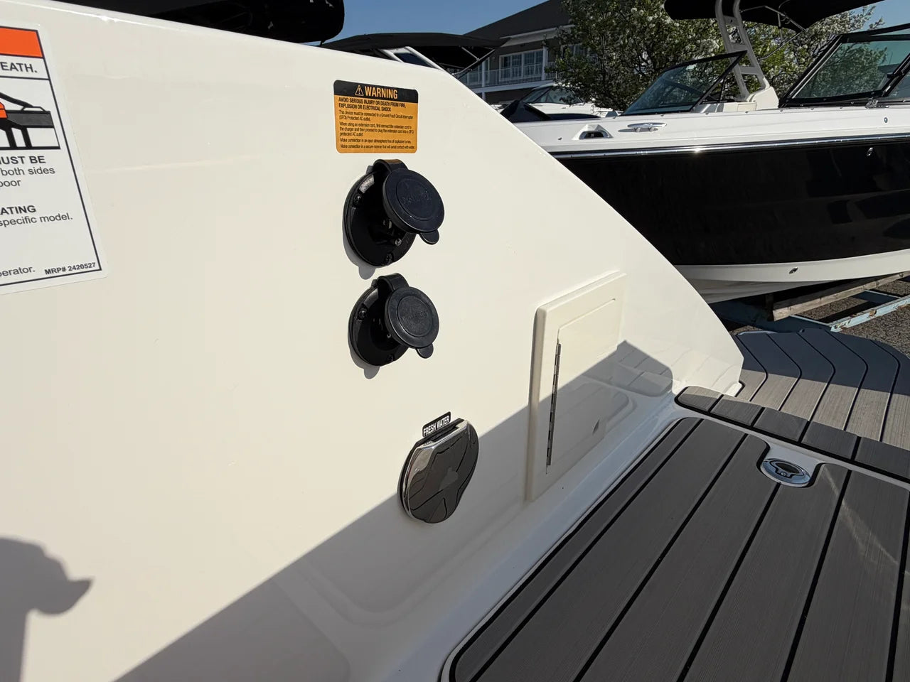 2026 Sea Ray SLX 310 Outboard 31.0 feet, Grasonville, Maryland #12