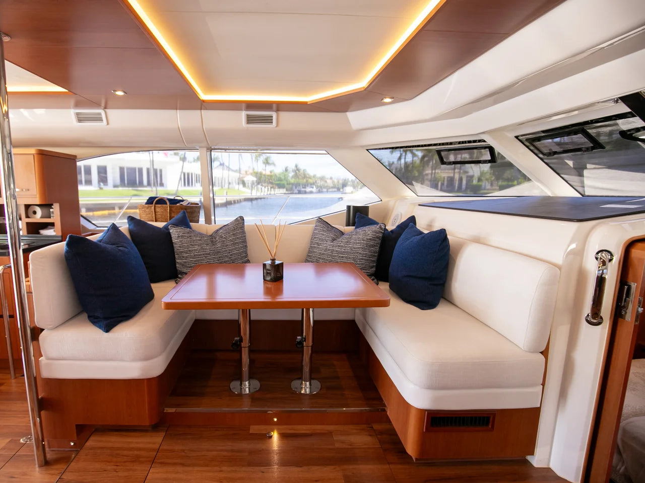 2017 Aquila 44 44.0 feet, Pompano Beach, Florida #101