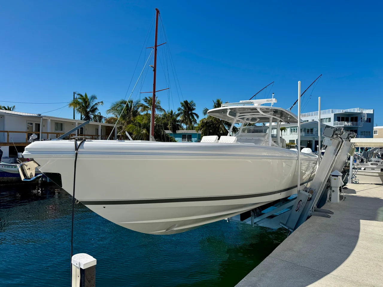 2024 Intrepid 407 NOMAD FE 40.0 feet, Dania Beach, Florida #4