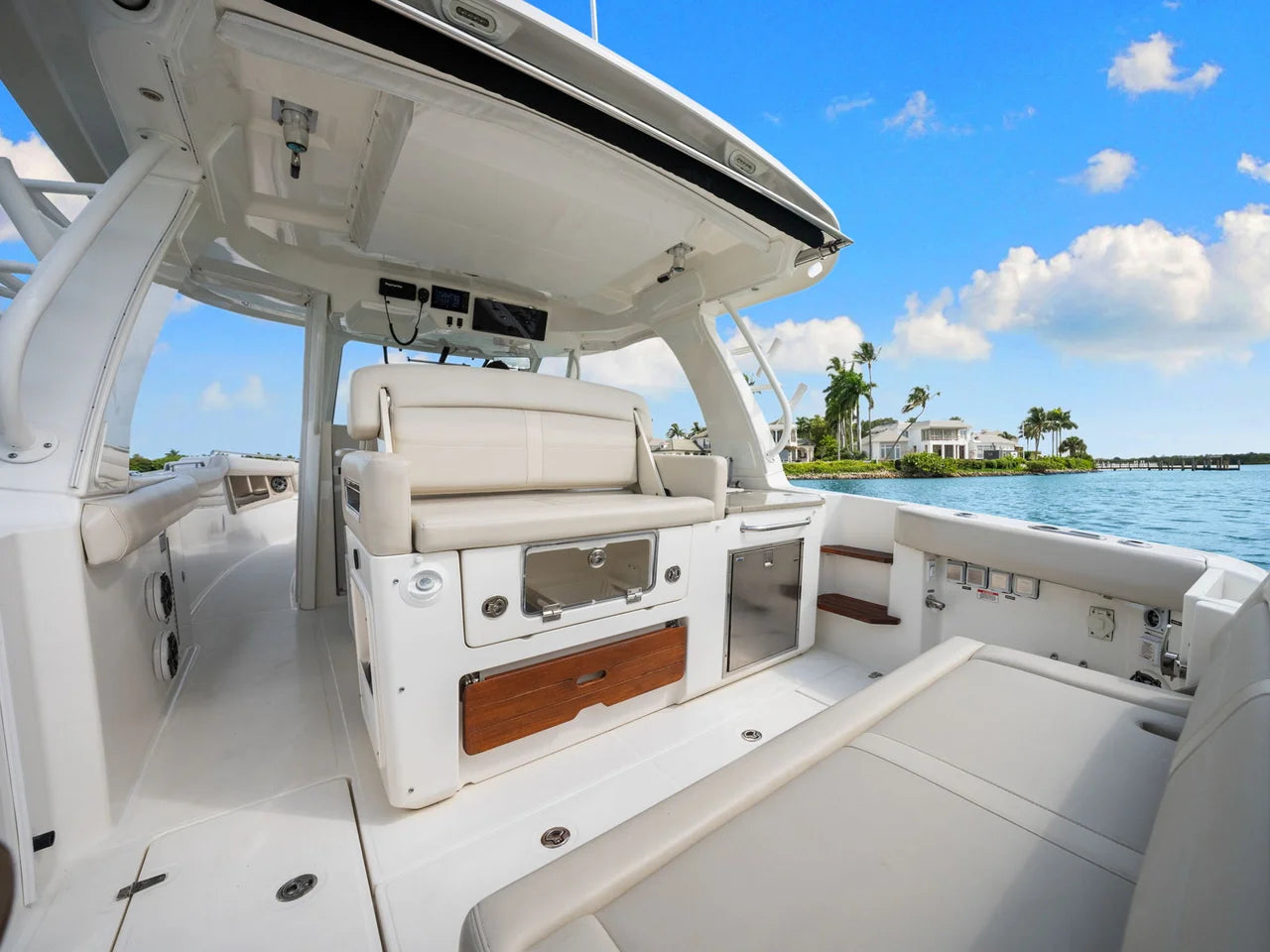 2020 Boston Whaler 350 REALM 35.0 feet, Naples, Florida #42