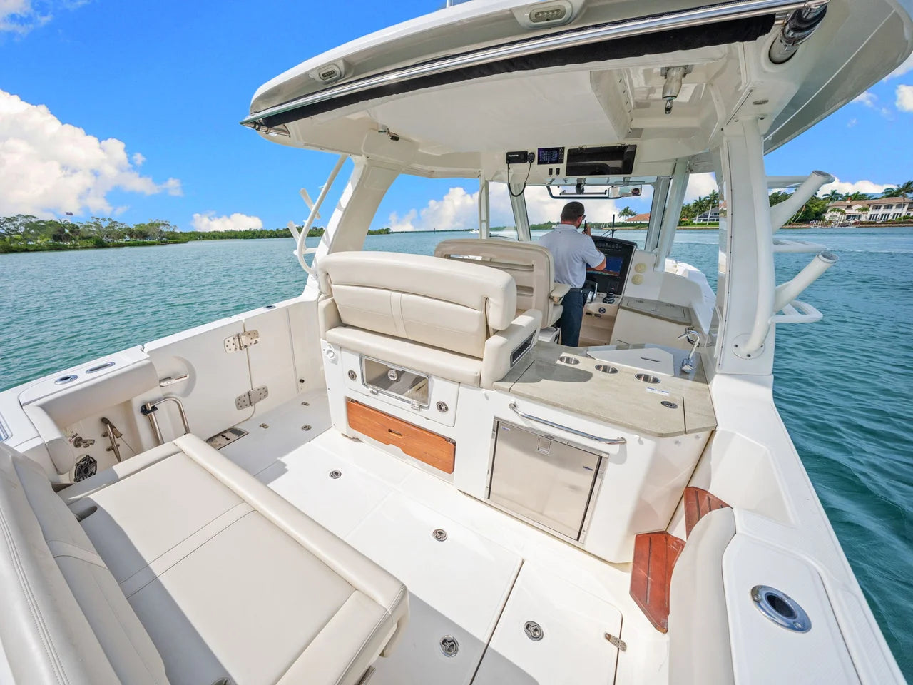 2020 Boston Whaler 350 REALM 35.0 feet, Naples, Florida #38