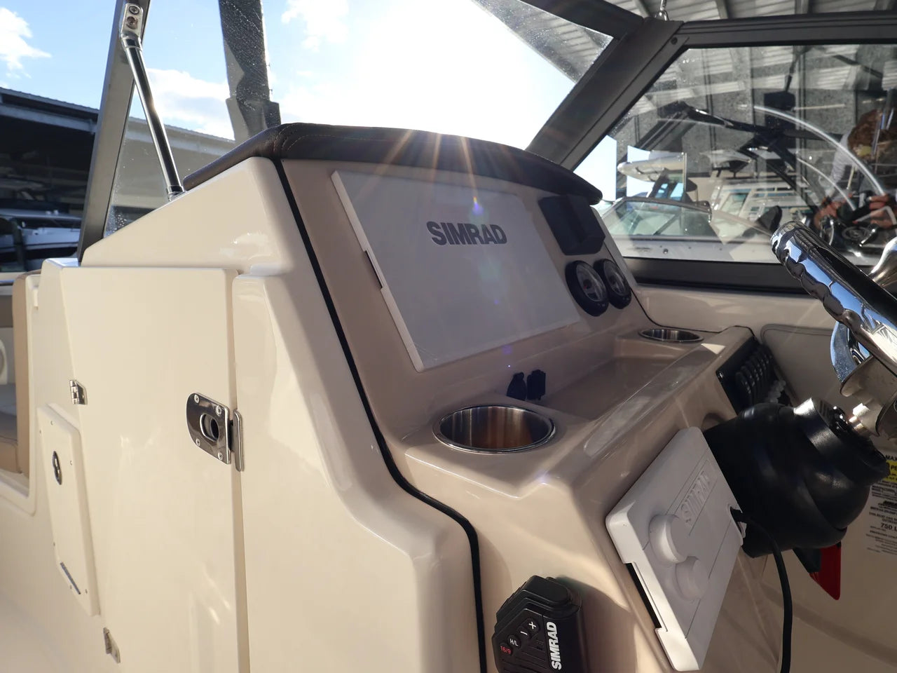 2024 Boston Whaler 210 Vantage 21.0 feet, Naples, FL #23
