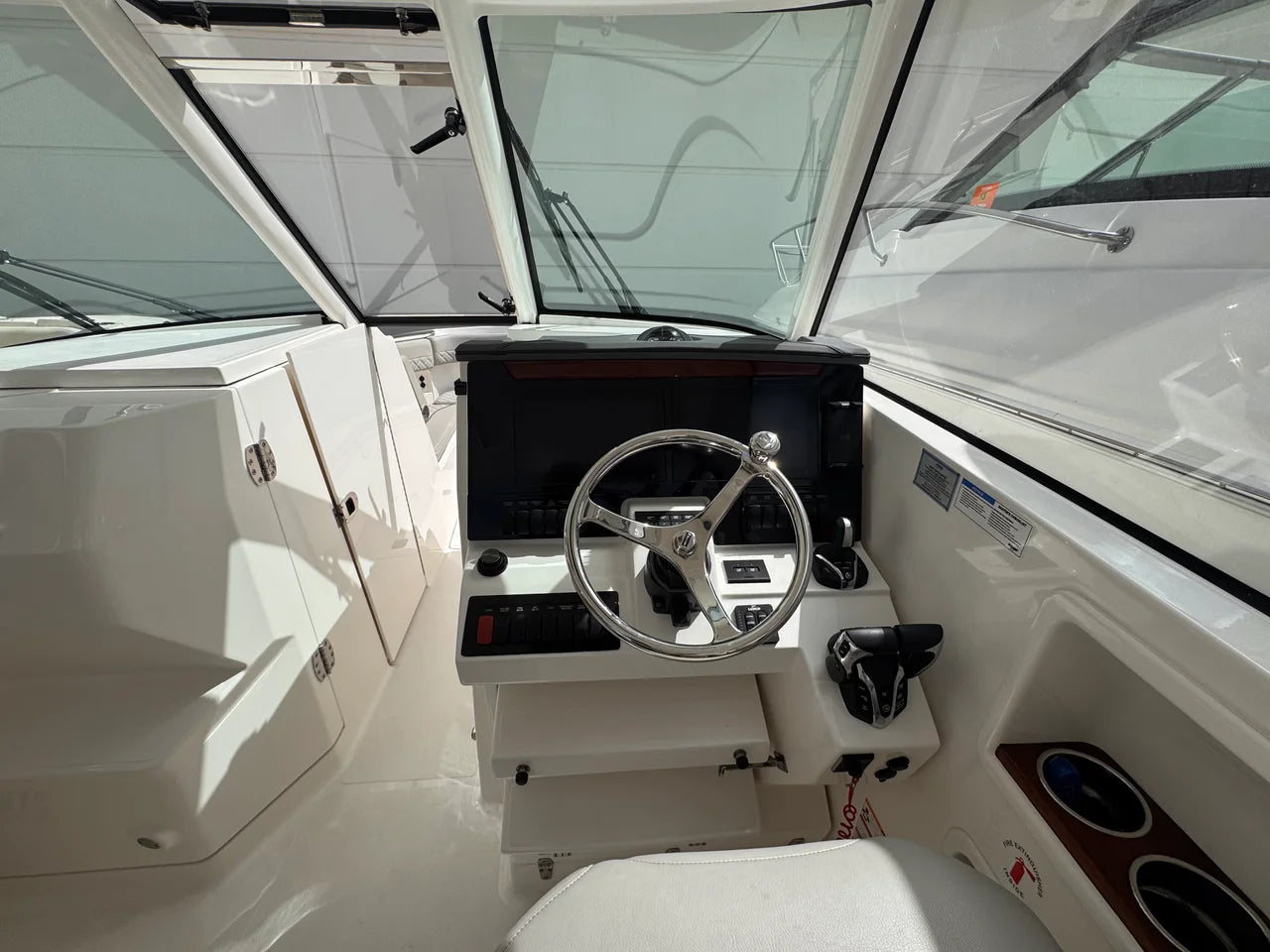 2025 Pursuit 306 DC 30.0 feet, Stuart, Florida #25