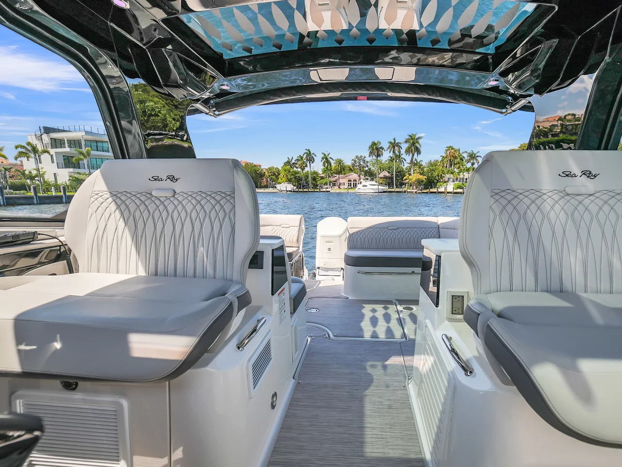 2026 Sea Ray Sundancer 370 Outboard 37.0 feet, Tarpon Springs, Florida #23