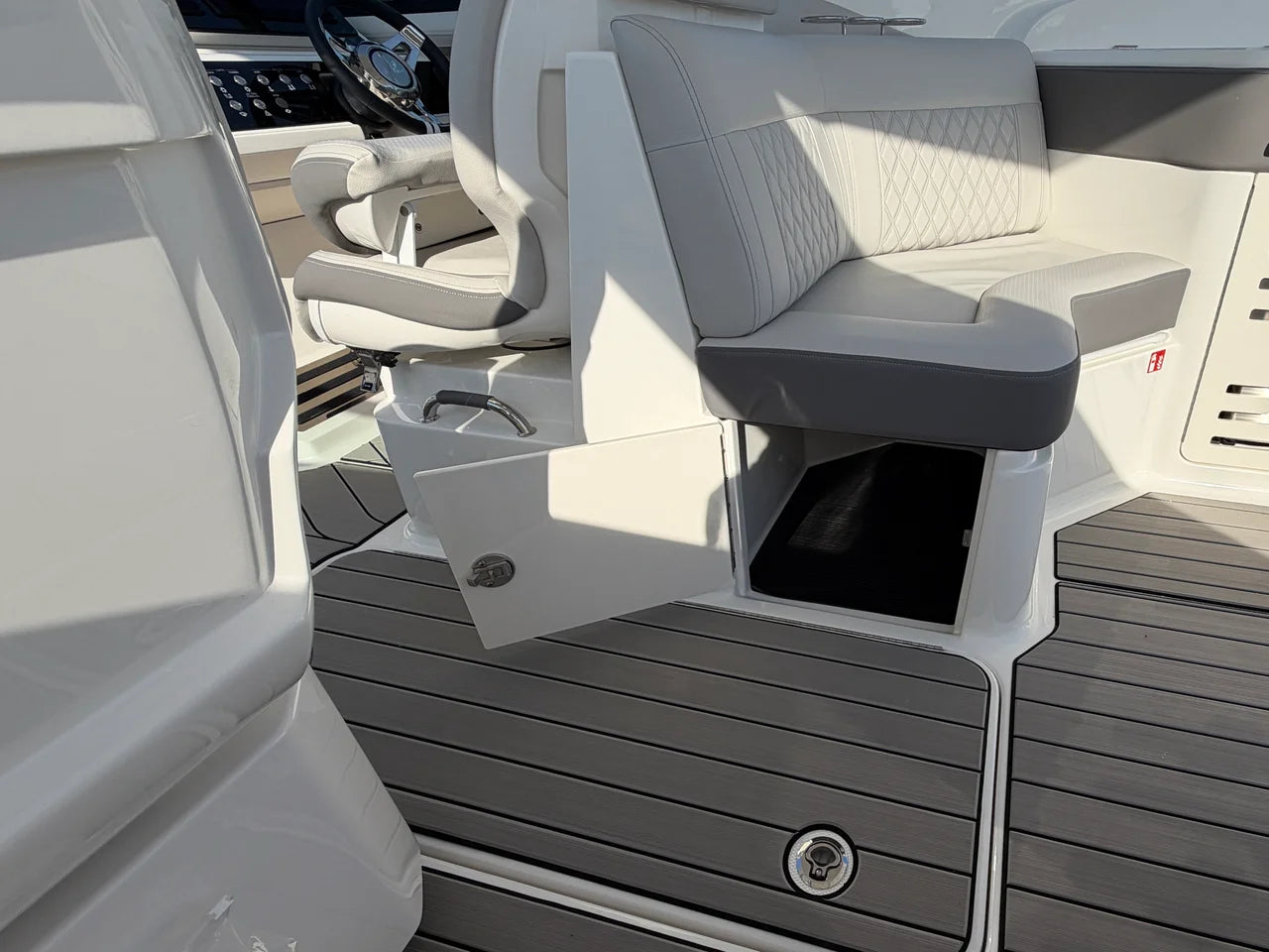 2026 Sea Ray SLX 310 Outboard 31.0 feet, Grasonville, Maryland #22
