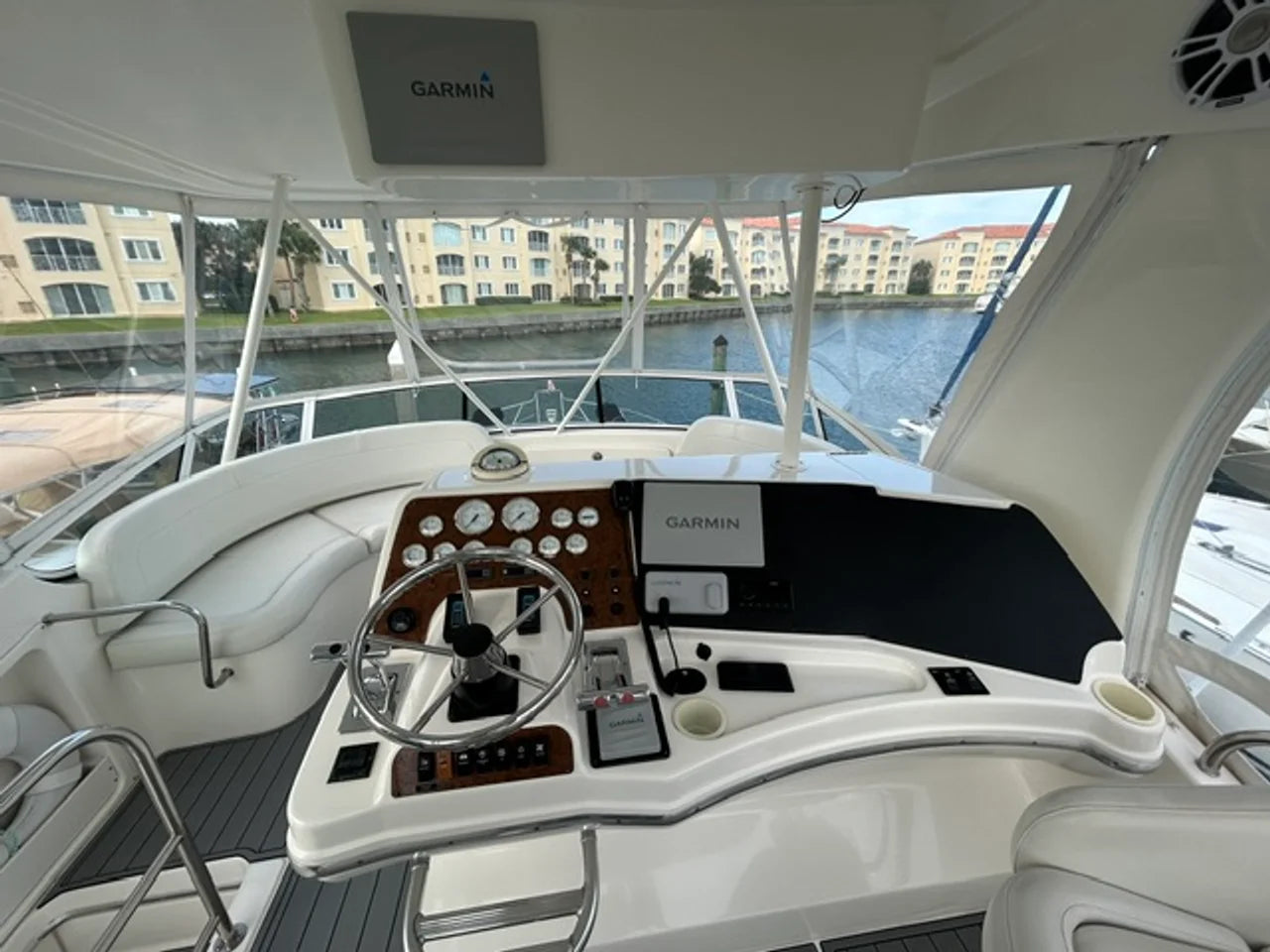 2003 Silverton 42C 42.0 feet, Stuart, Florida #18