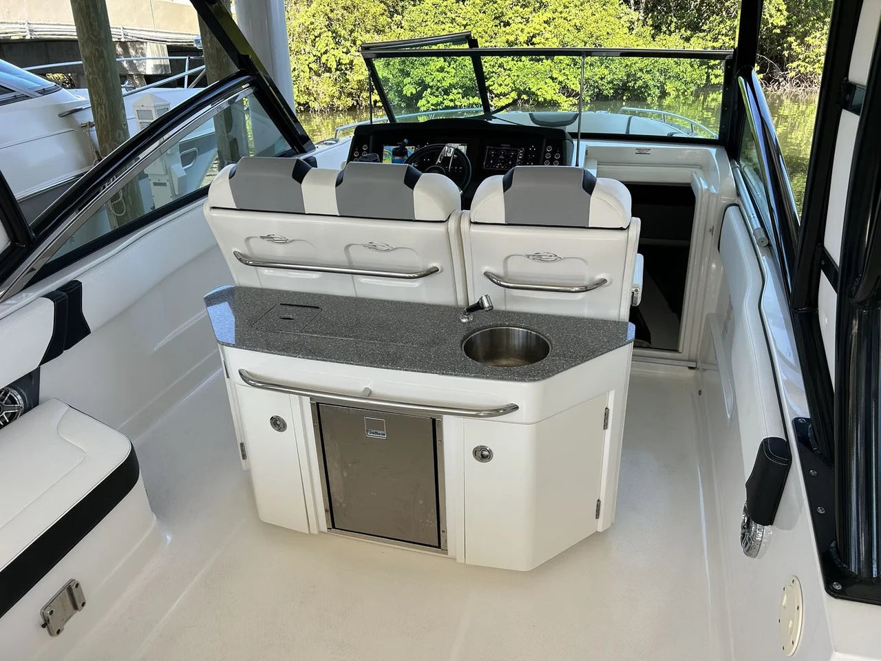 2023 Chaparral 300 OSX 30.0 feet, Fort Myers, FL #8