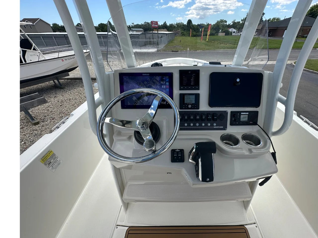 2023 Boston Whaler 220 DAUNTLESS 22.0 feet, Dennis, New Jersey #9