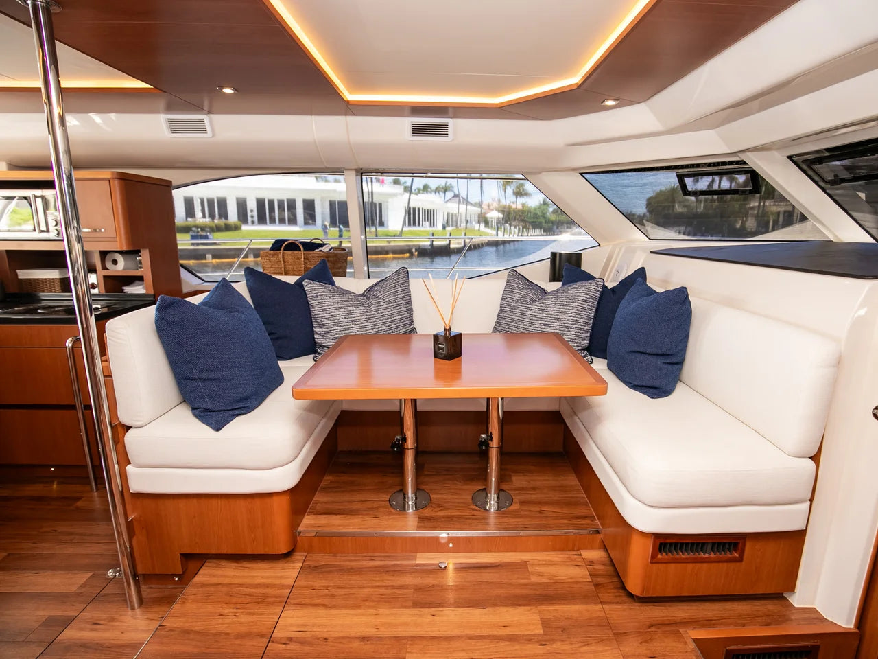 2017 Aquila 44 44.0 feet, Pompano Beach, Florida #103