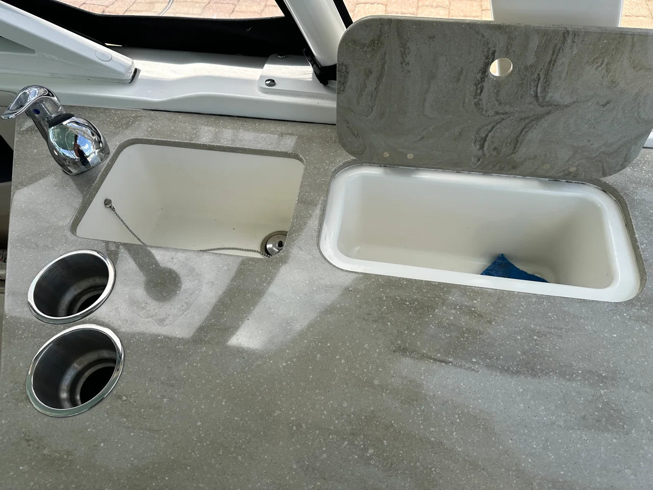 2023 Boston Whaler 320 VANTAGE 32.0 feet, Fort Myers, Florida #21