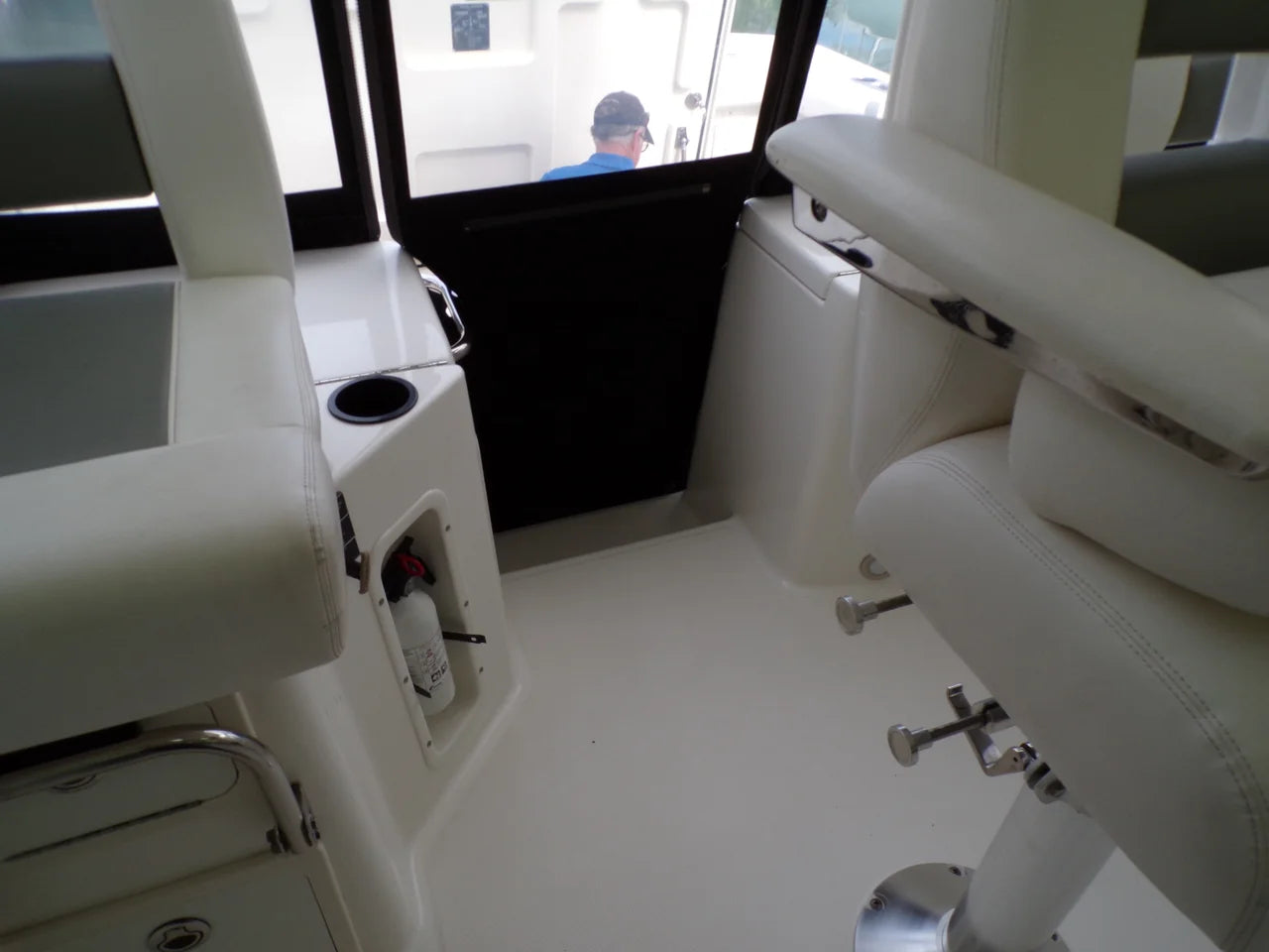 2014 Boston Whaler 345 CONQUEST 35.0 feet, Naples, FL #49