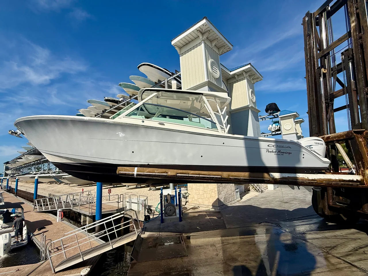 2022 Cobia 330 DUAL CONSOLE 33.0 feet, Fort Myers, Florida #61