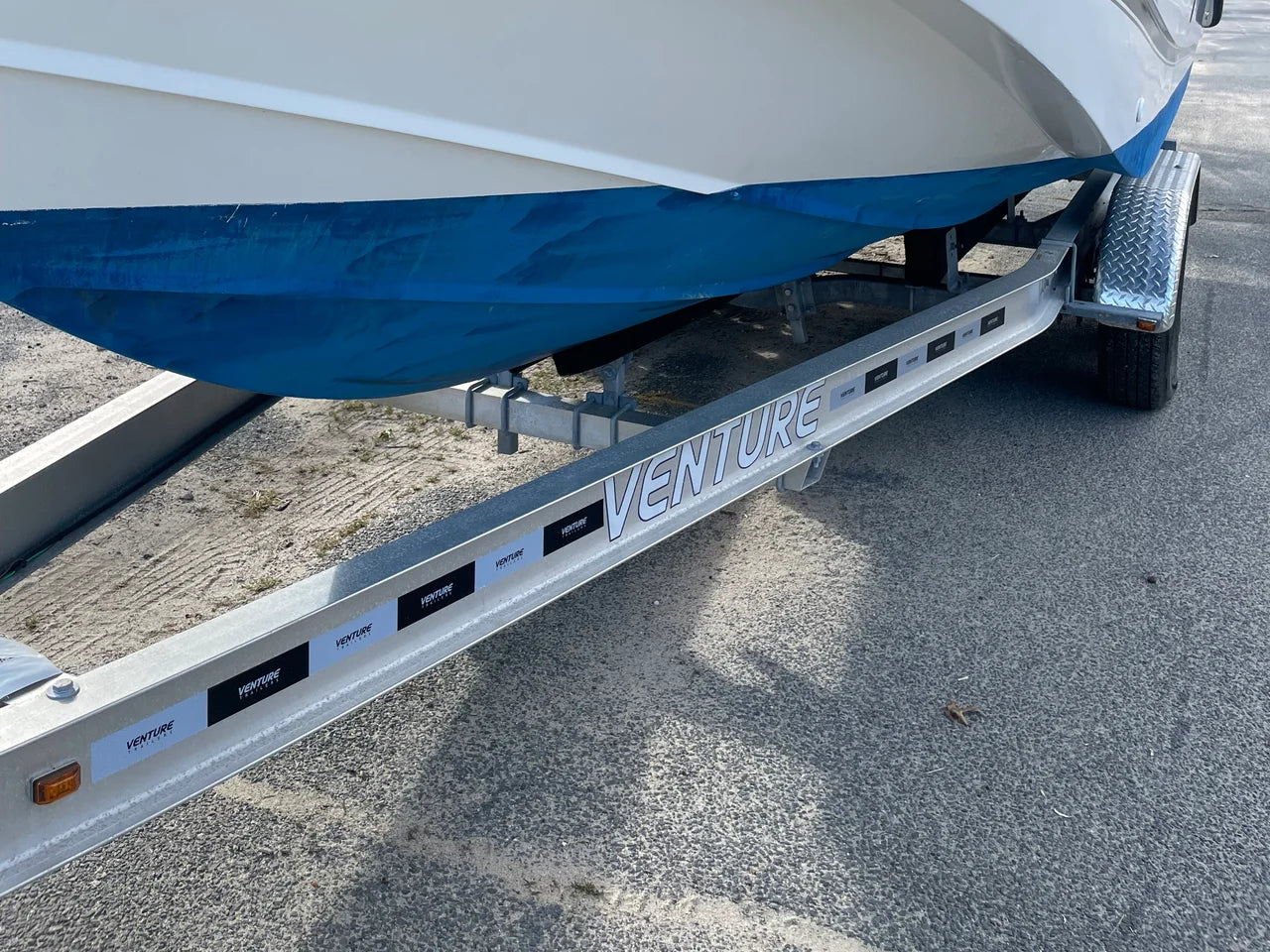 2009 Boston Whaler 255 CONQUEST 26.0 feet, Quincy, MA #6