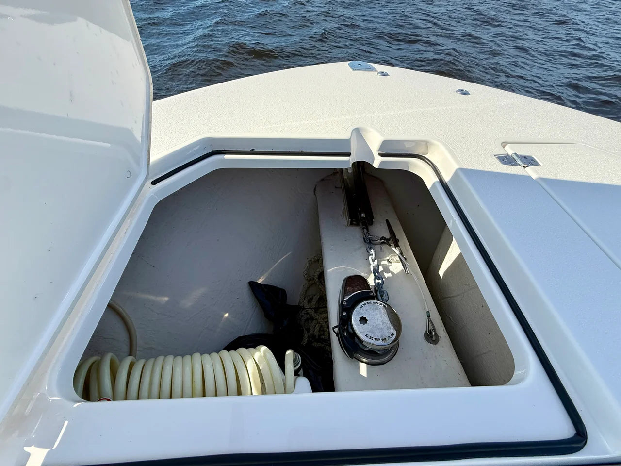 2022 Cobia 330 DUAL CONSOLE 33.0 feet, Fort Myers, Florida #64