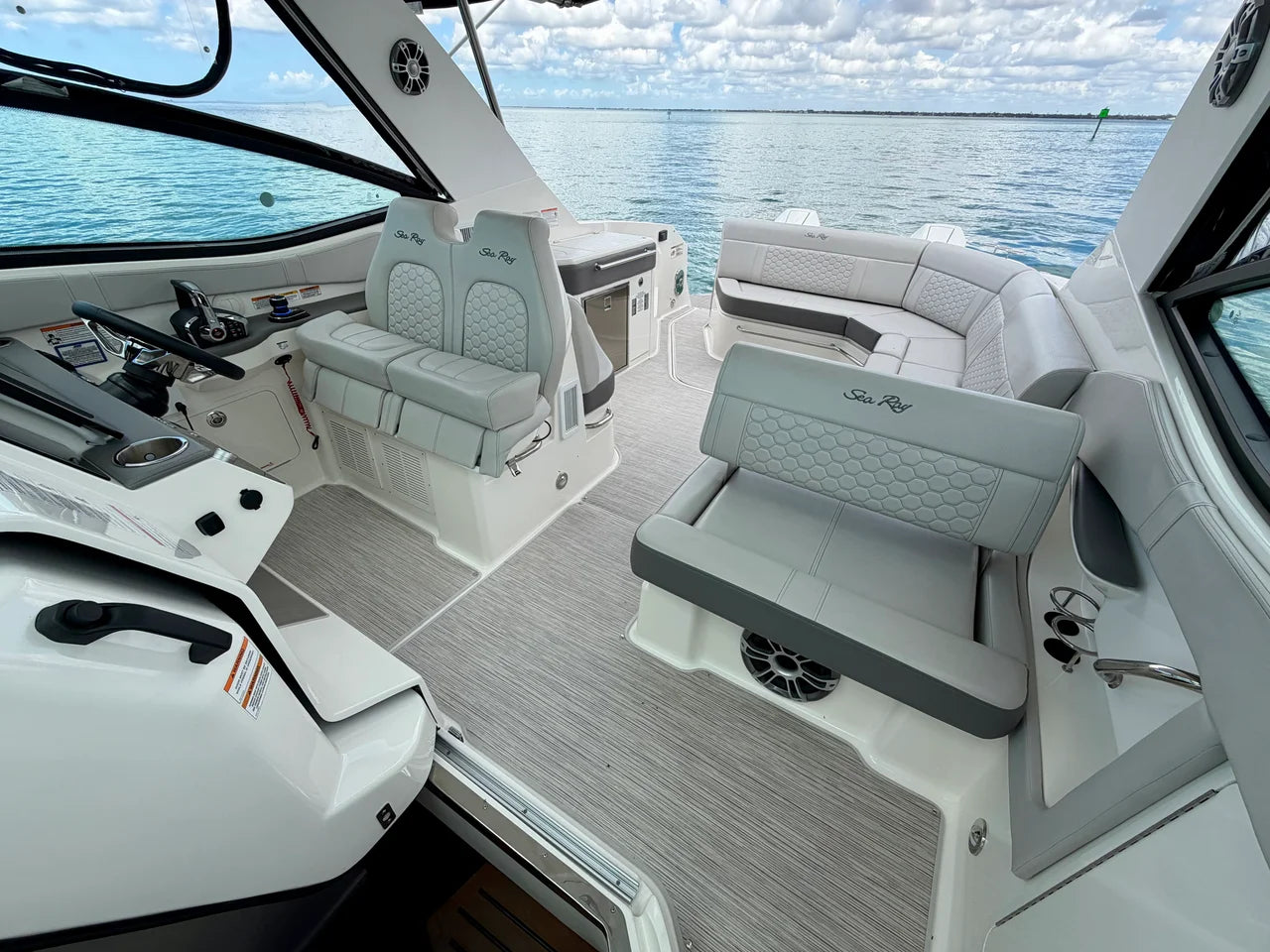 2025 Sea Ray 320 SUNDANCER OB 32.0 feet, Sarasota, Florida #29