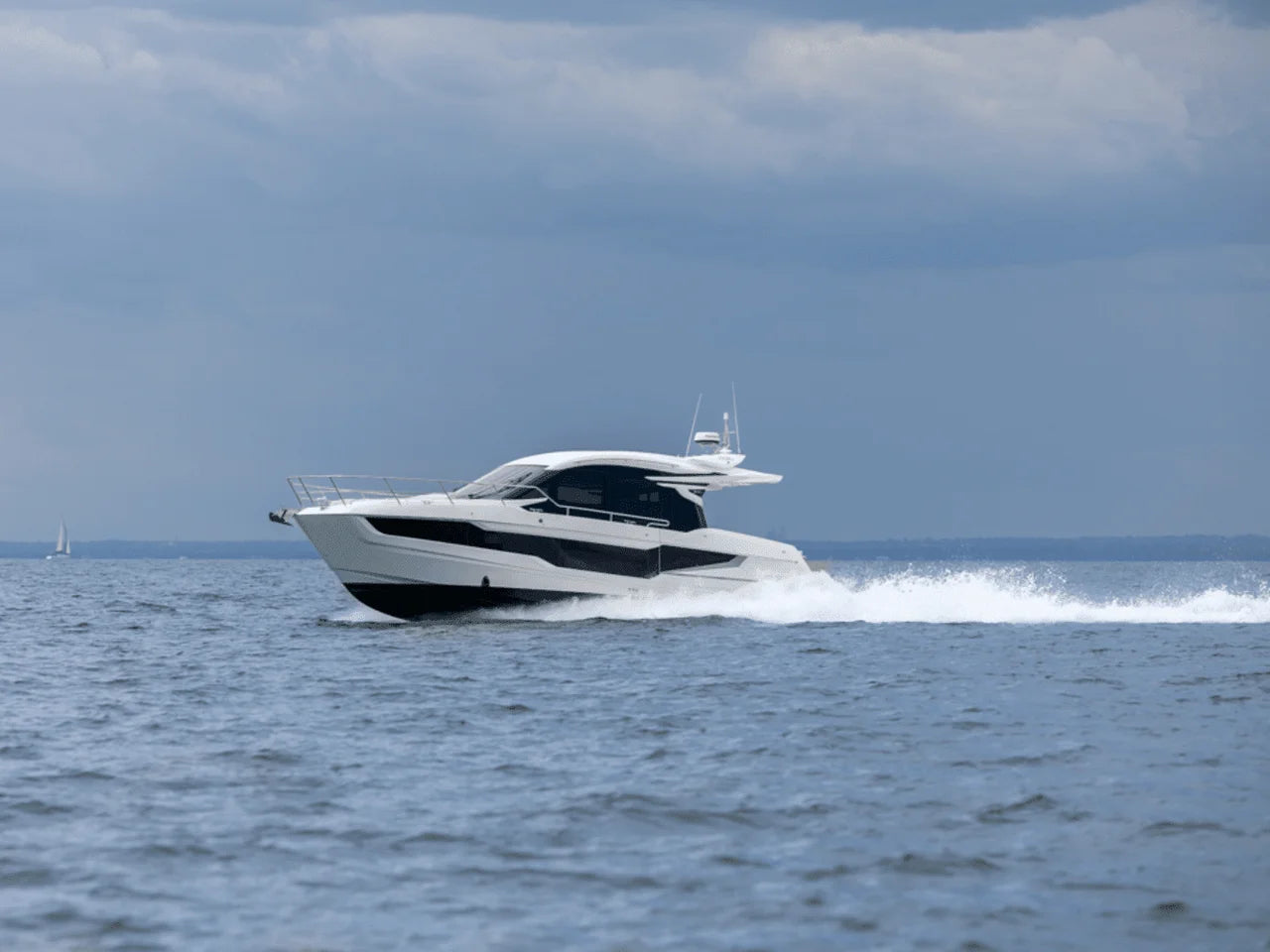 2024 Galeon 410 HTC 41.0 feet, Excelsior, Minnesota #2