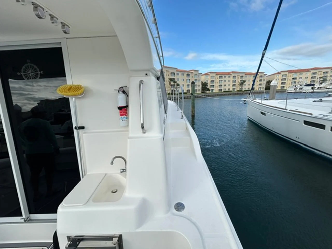 2003 Silverton 42C 42.0 feet, Stuart, Florida #17