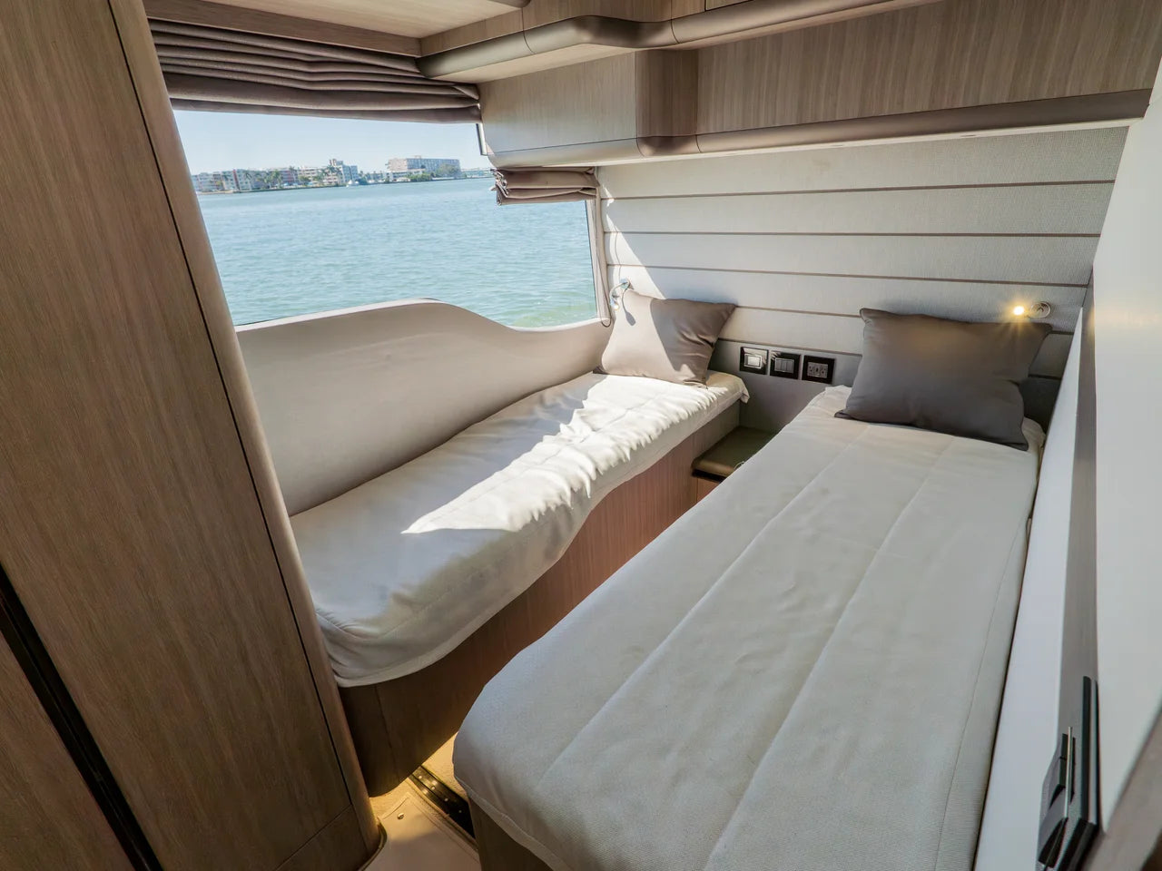 2024 Galeon 560 FLY 56.0 feet, New Symrna, FL #56