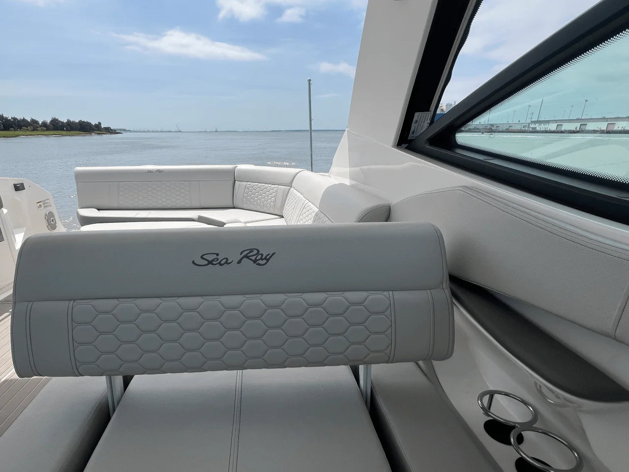 2025 Sea Ray Sundancer 320 Outboard 32.0 feet, Charleston, SC #26
