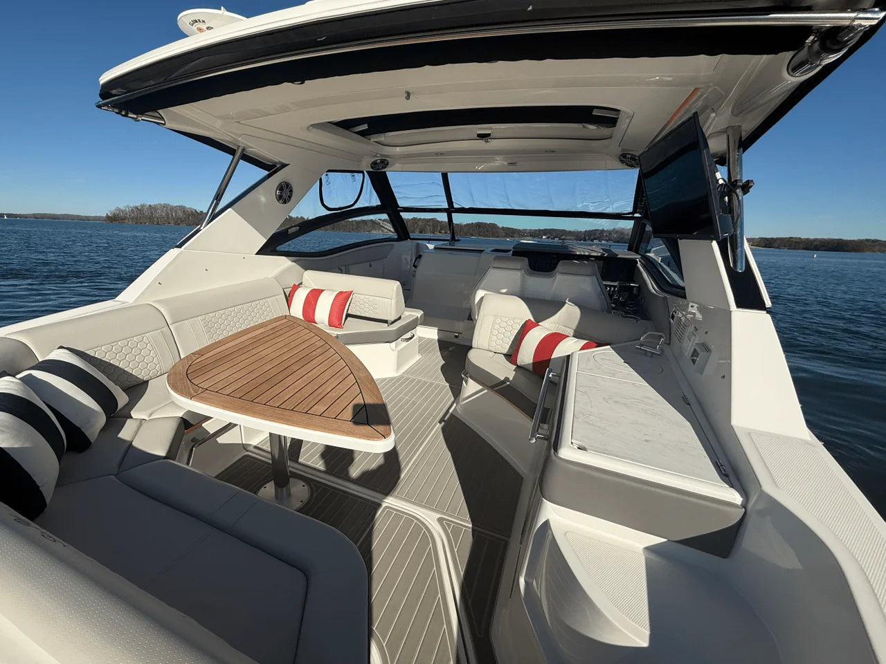 2023 Sea Ray 320 SUNDANCER 32.0 feet, Cumming, GA #32