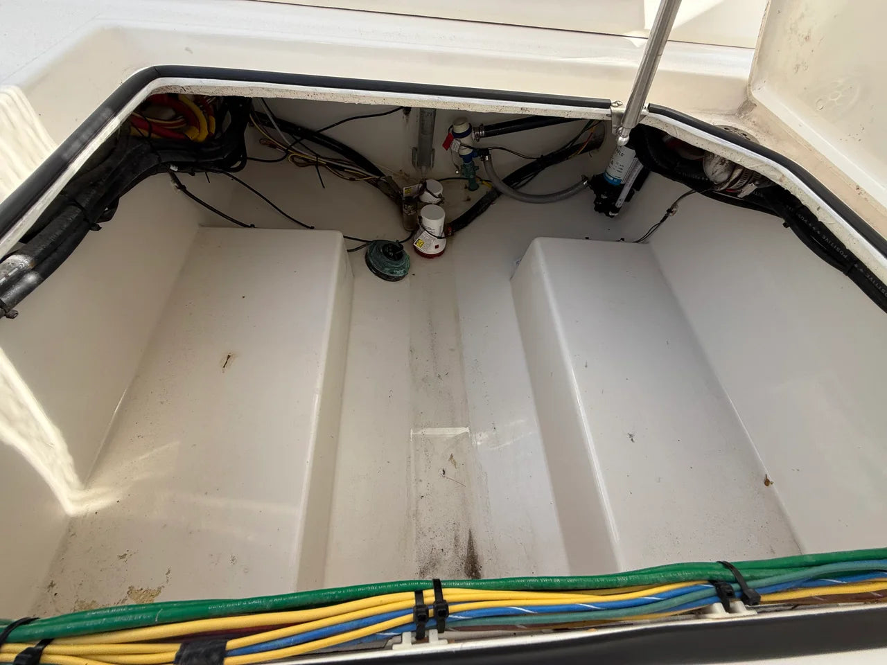 2022 Cobia 330 DUAL CONSOLE 33.0 feet, Fort Myers, Florida #22