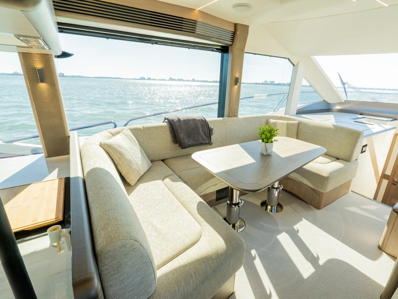 2024 Galeon 560 FLY 56.0 feet, New Symrna, FL #37