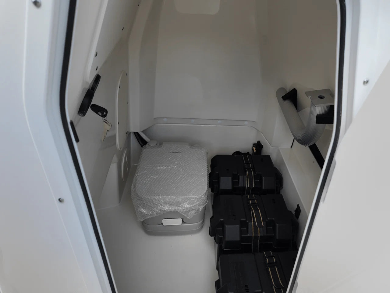 2025 Boston Whaler 220 Dauntless 22.0 feet, Charleston, SC #23
