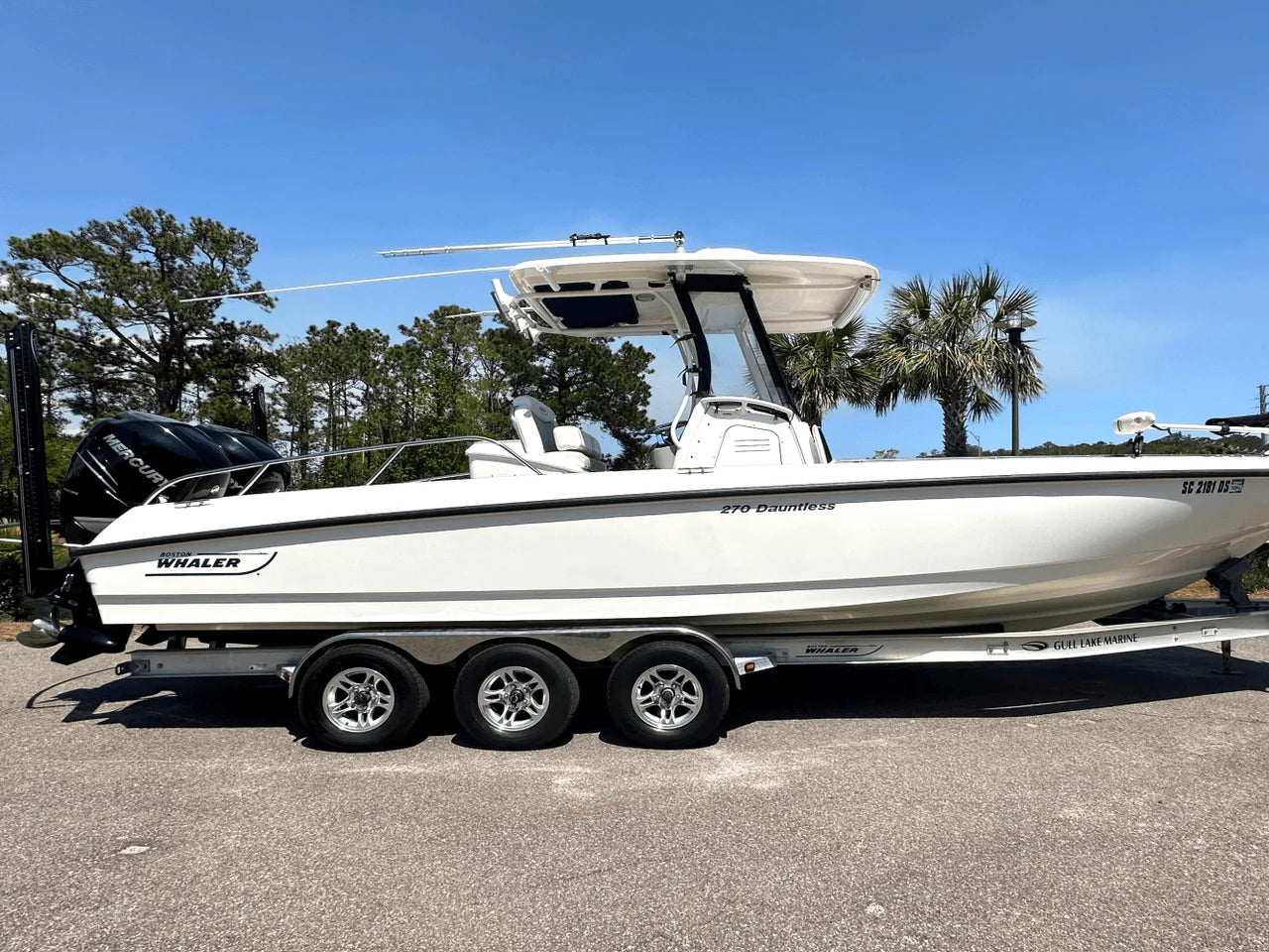 2016 Boston Whaler 270 DAUNTLESS 27.0 feet, Charleston, SC #1