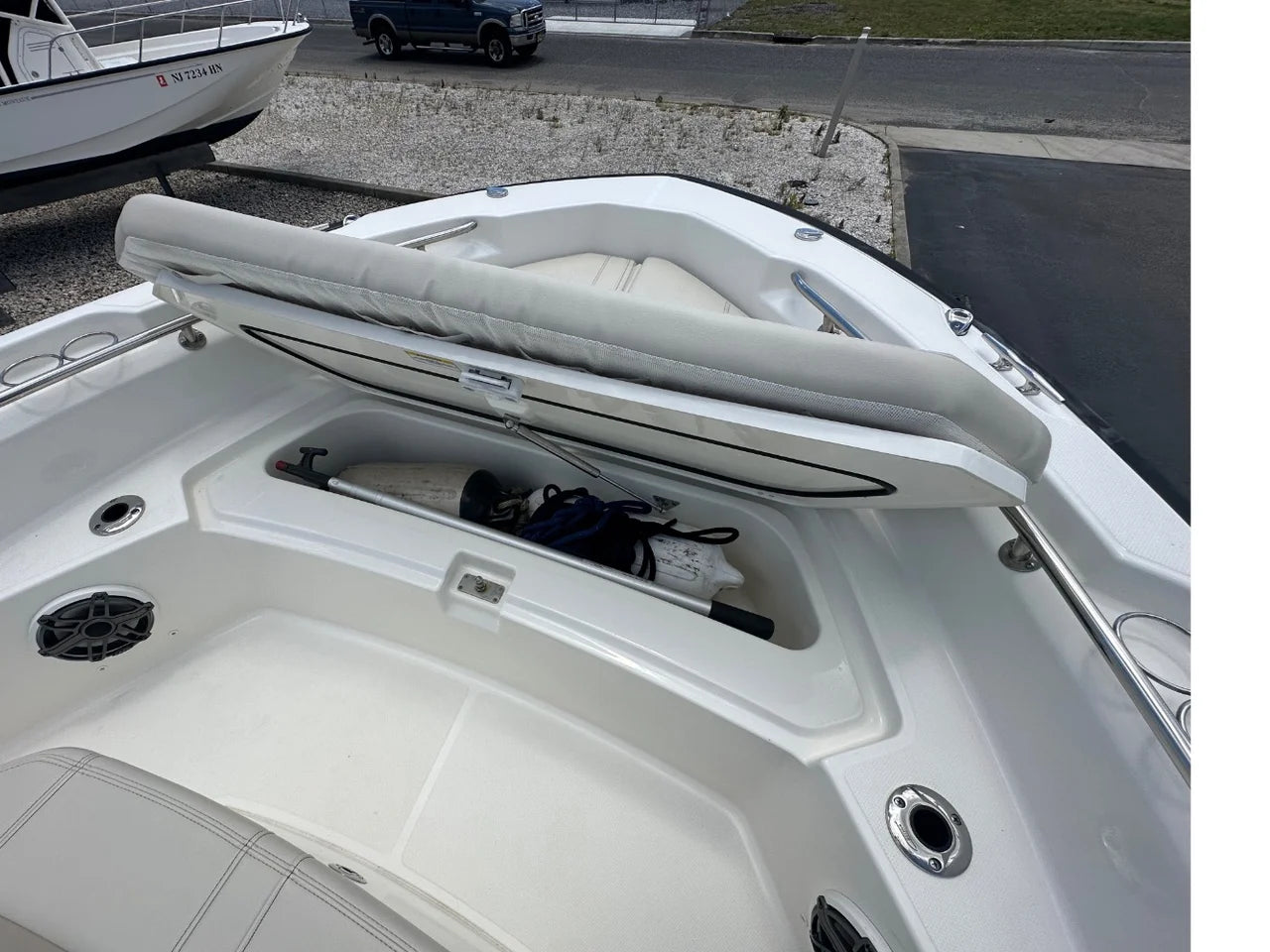 2023 Boston Whaler 220 DAUNTLESS 22.0 feet, Dennis, New Jersey #17