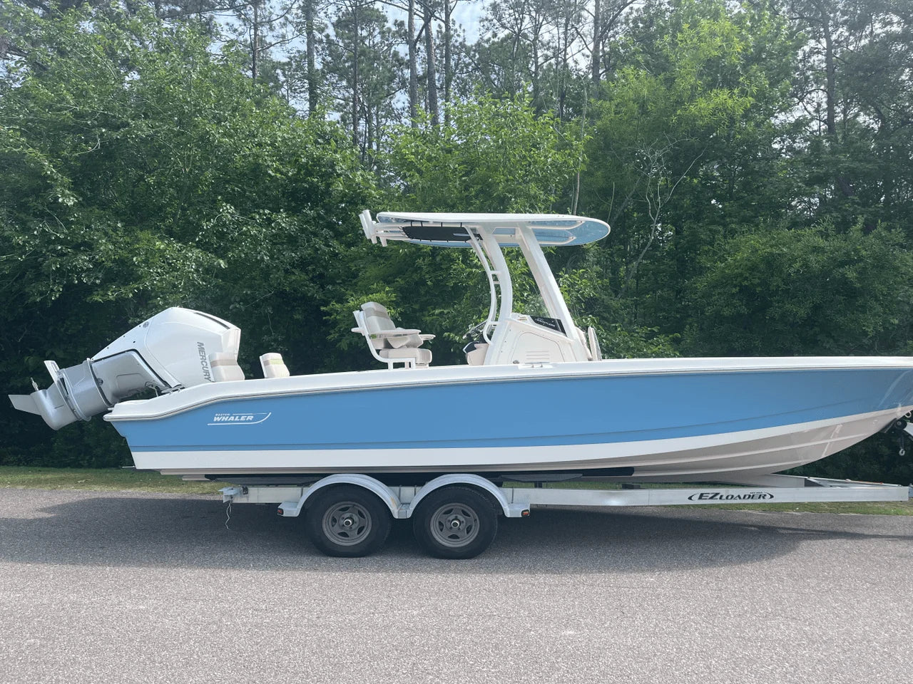 2025 Boston Whaler 250 Dauntless 25.0 feet, Charleston, SC #1